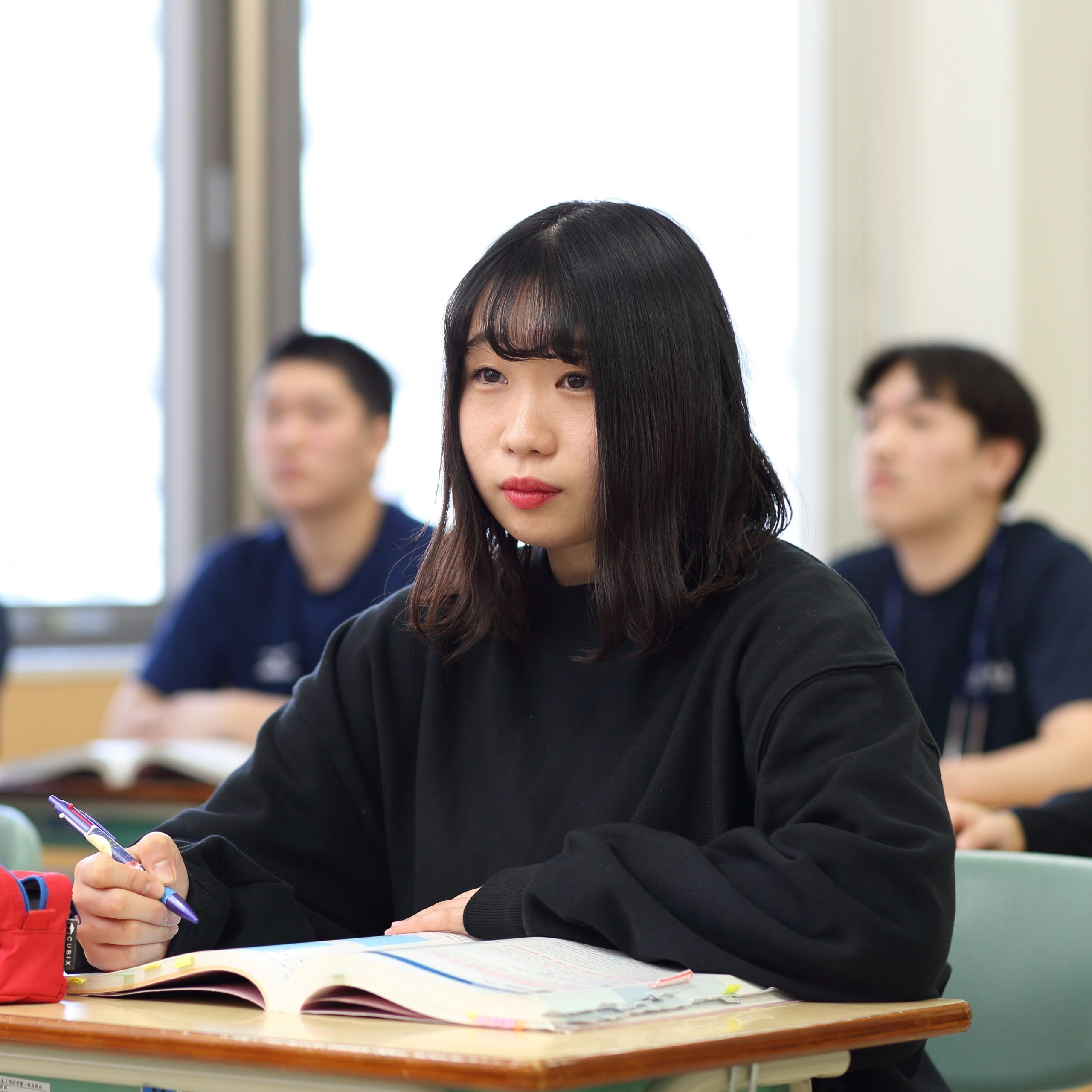 吉田学園医療歯科専門学校の在校生紹介
